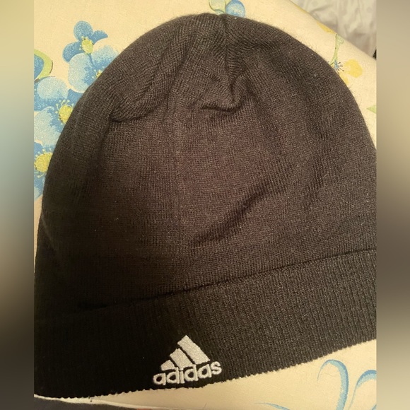 Vegas golden knights Adidas beanie! - Picture 2 of 2
